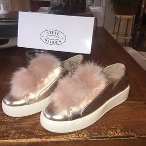 Brand New Steve Madden Pom Pom Shoes